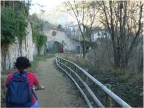 Recorregut de les vies des de l’estació carregadora de Toralles fins a Ogassa i Surroca